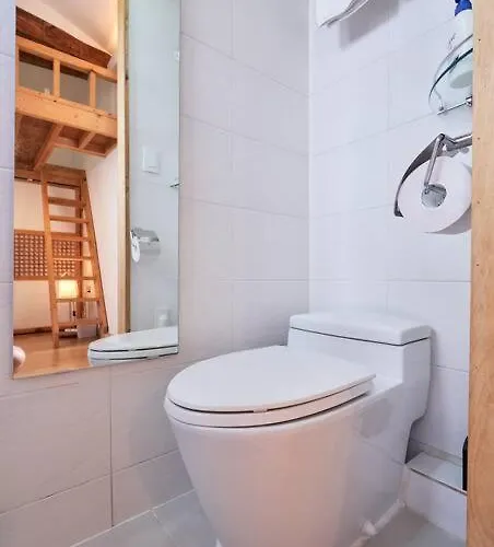 Jay Hanok ㅡ 3br 3bath ㅡ 8min From Anguk Stn * Seúl