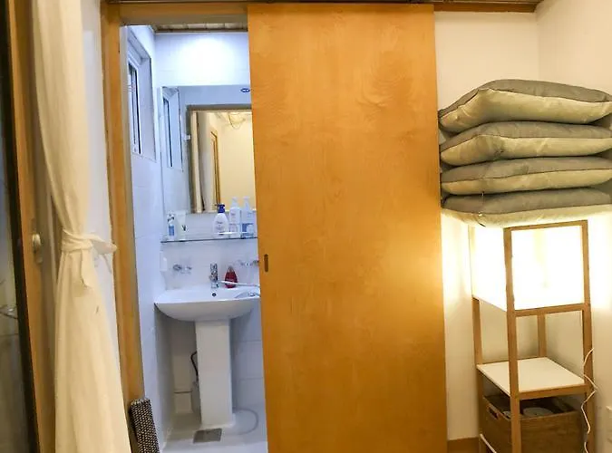 Сasa de vacaciones Jay Hanok ㅡ 3br 3bath ㅡ 8min From Anguk Stn *