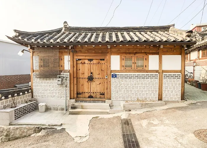 Jay Hanok ㅡ 3br 3bath ㅡ 8min From Anguk Stn Сasa de vacaciones Seúl