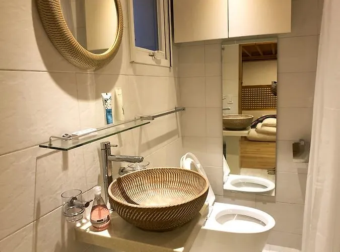 Jay Hanok ㅡ 3br 3bath ㅡ 8min From Anguk Stn Сasa de vacaciones *