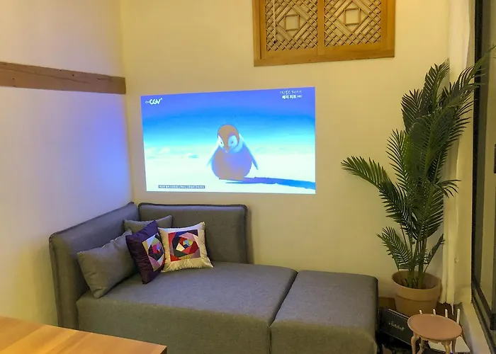 Jay Hanok ㅡ 3br 3bath ㅡ 8min From Anguk Stn * Seúl